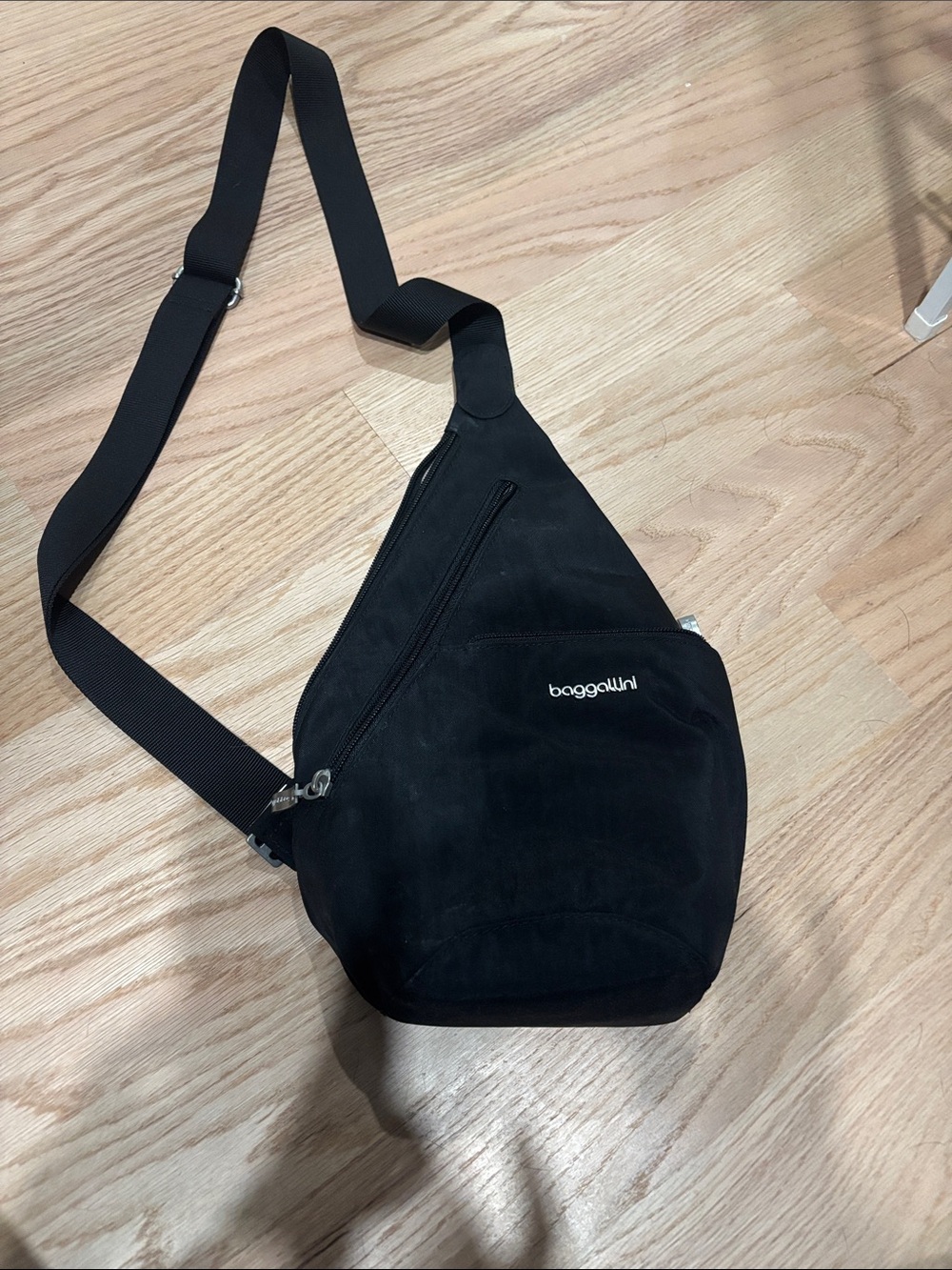 Baggallini Black Sling Belt Bag